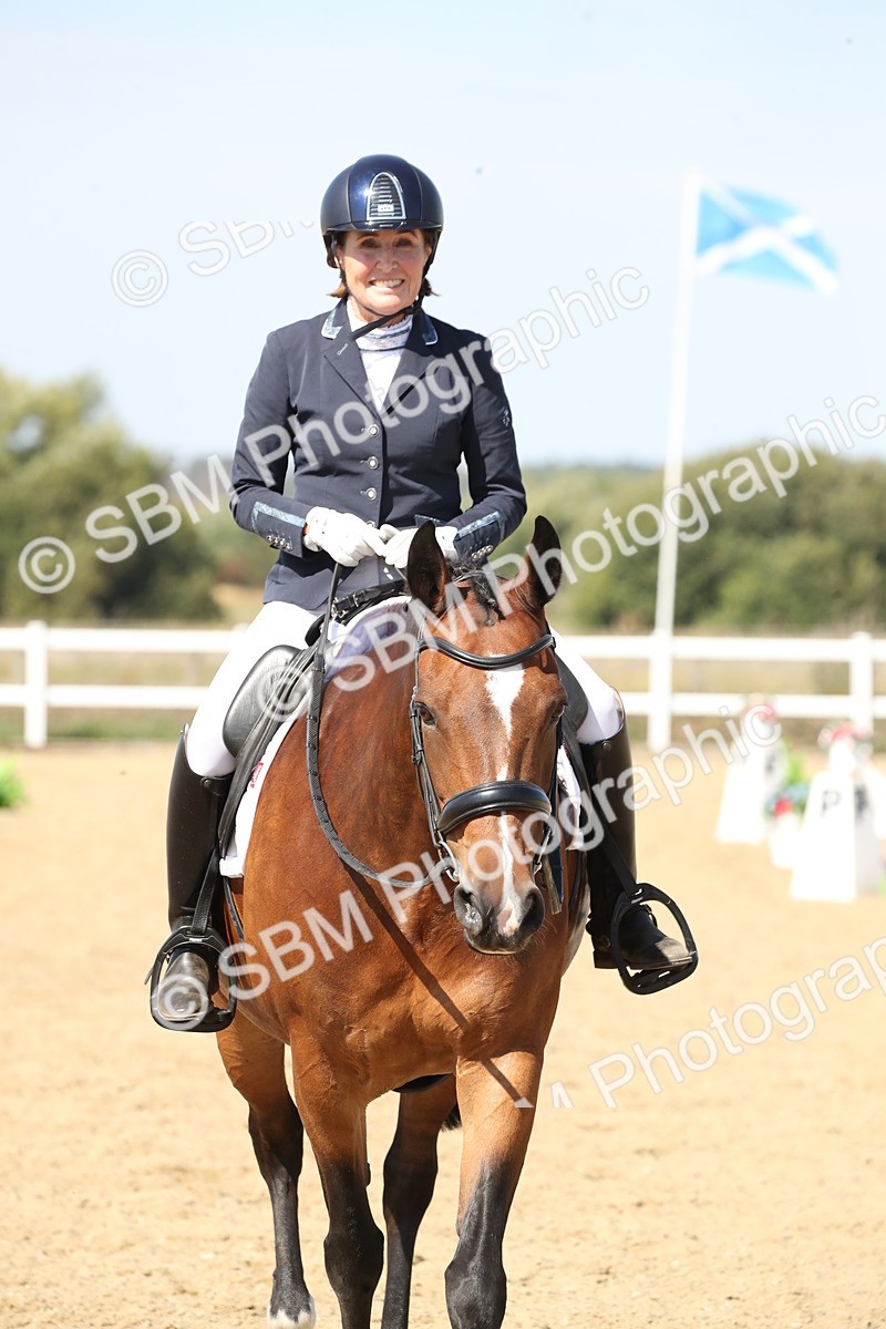 SBM_004992 - Class 11 - Novice 5 - 11.41-12.58