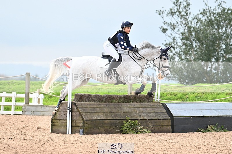 241110A-142048-01277 - 90cm 14.00 to End