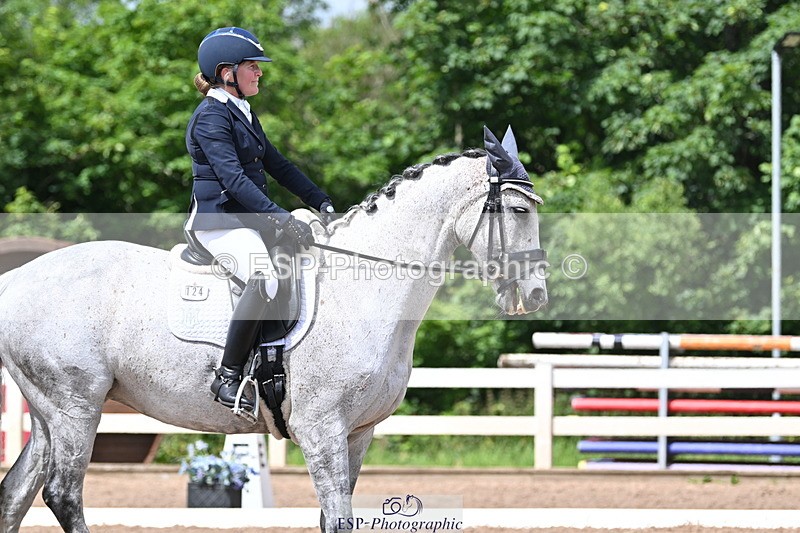 240622A-144227-18760 - Cls 35 BD Adv Medium 91