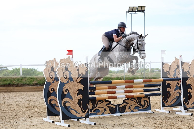 3E7A7389 - Class 7: Senior Newcomers/1.10m open