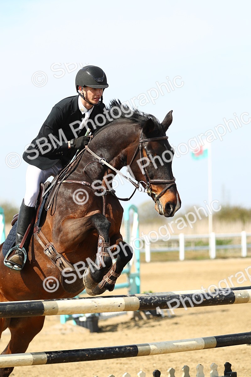 SBM_002786 - Class 11 - Senior Foxhunter - 1.20m