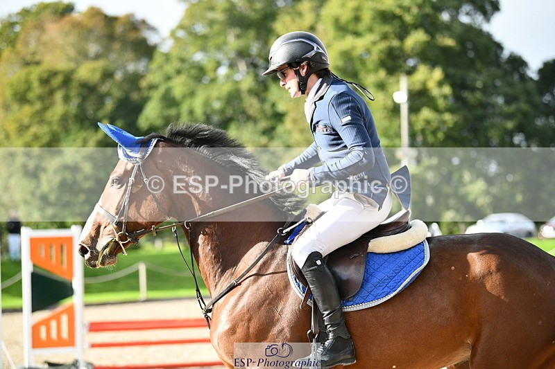 251004A-155548-02015 - Classes 8 & 9 70cm