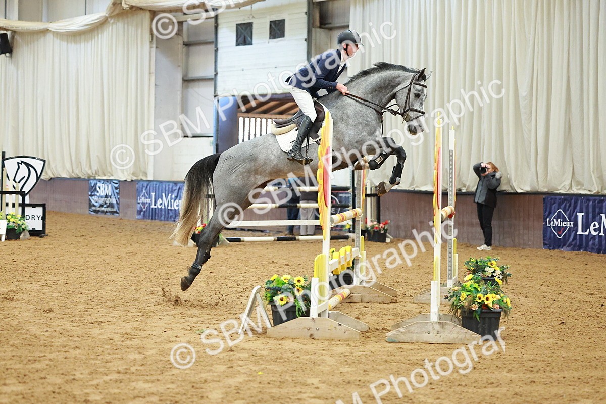 SBM_007071 - Class 19 - Senior Newcomers 1.10m