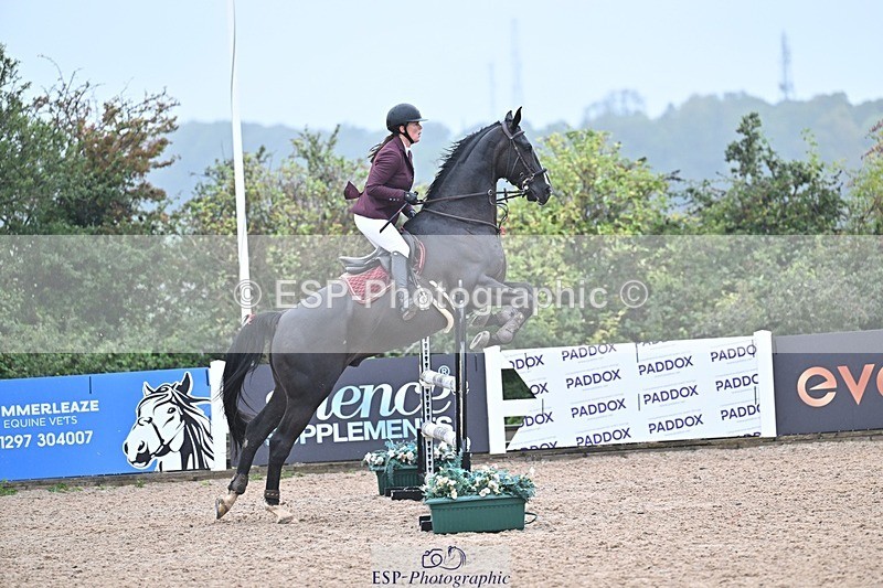 250914-124336-08868 - Cls 36 1.05m Amateur Quali