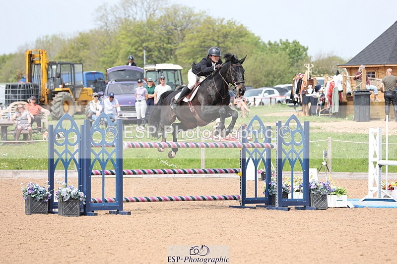 240511A-144633-14410 - Cls 36 National 1.30m Open