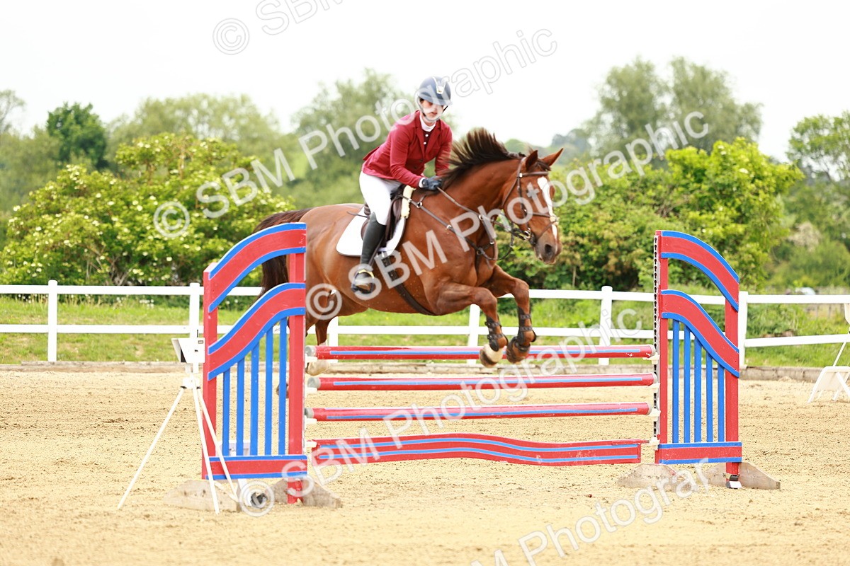 SBM_001063 - Class 4 - Senior Newcomers - 1.10m