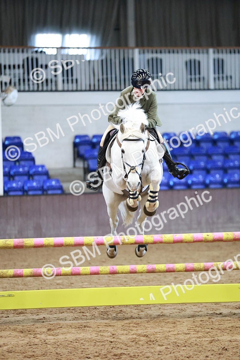 SBM_000256 - Class 2 - Senior British Novice 90cm