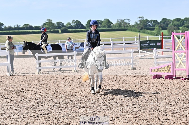 250517-105929-00816 - 40cm Assisted