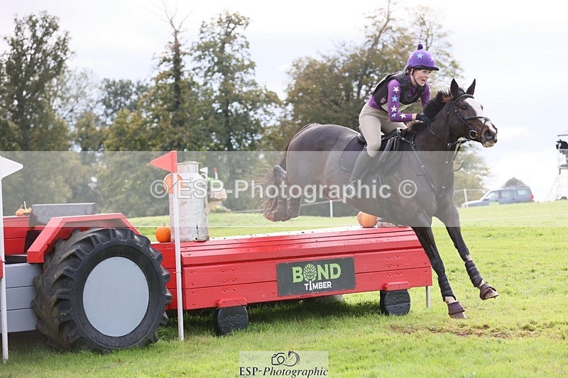 231021-132652-17141 - 427-COMBE.BREEZE-Gemma.Wells-SC+XC