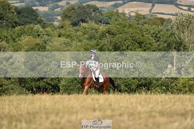 250802A-165124-07858 - F-264-Amy.Harris-OBOY