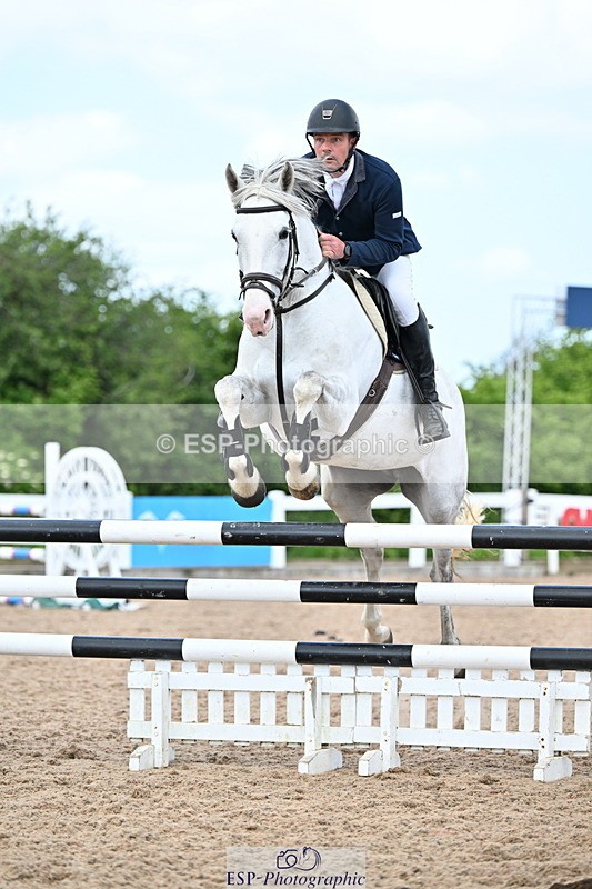 240605A-125853-00448 - Cls 3 Snr 1.05m Open