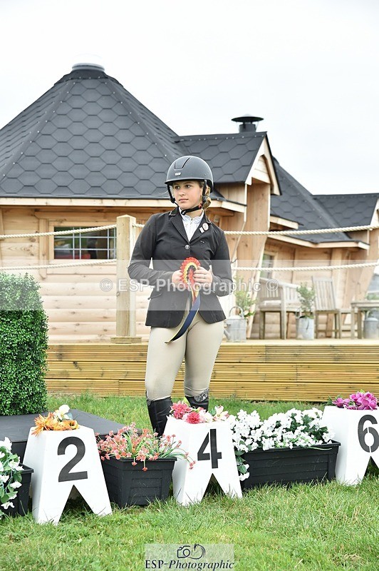 240831A-142352-03894 - 90 Presentations