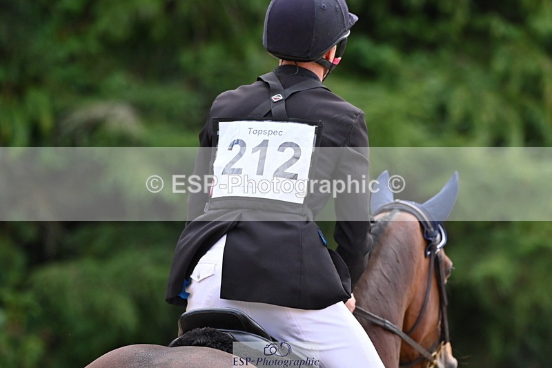 250802A-154310-06408 - E-212-Neil.Roberts-SUMMER.SOLSTICE