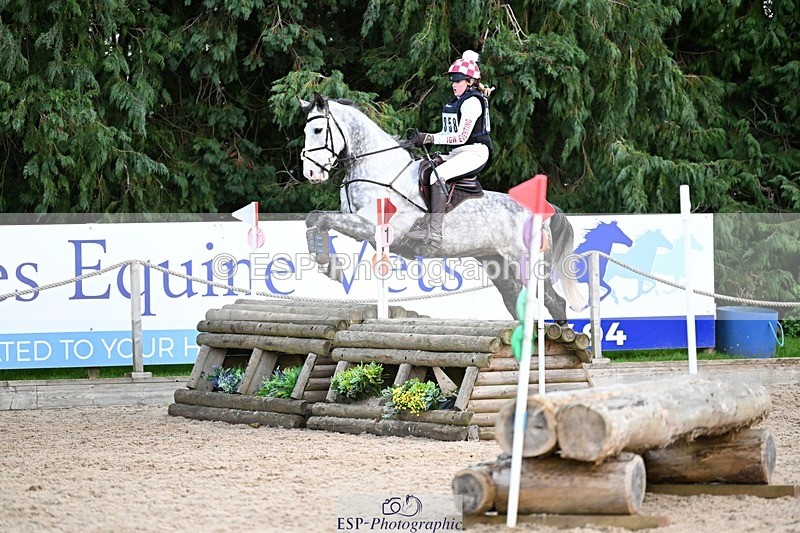 241117-155220-04915 - Cls 4 100-105cm