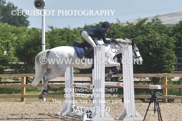 JAC_4349 - CLASS 3 Senior British Novice/ 90cm Open
