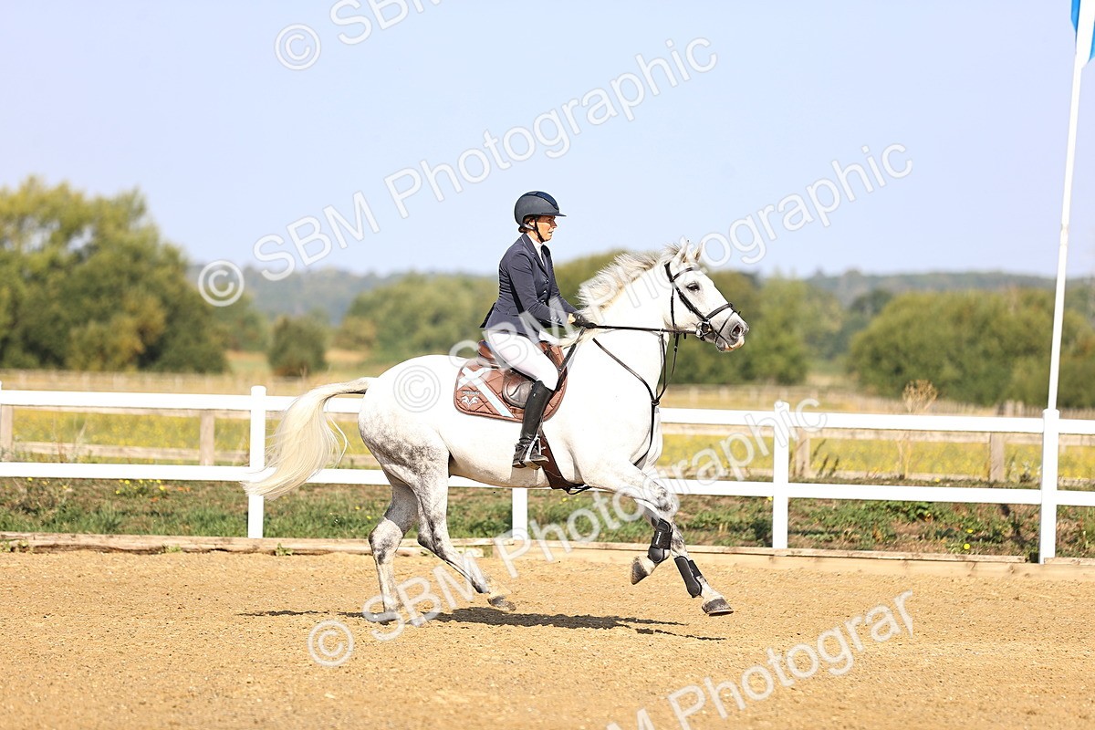 SBM_005519 - Class 8 - Clear Round