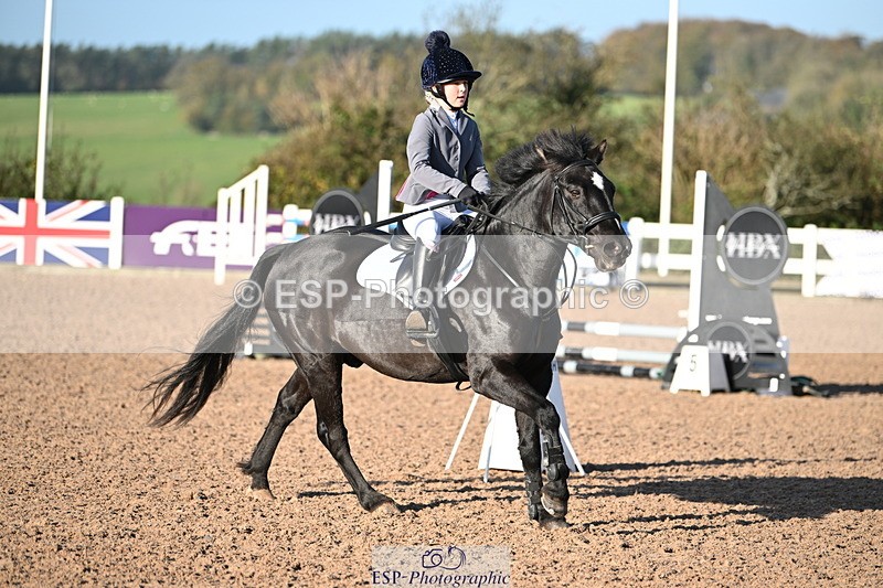 241026A-101301-00078 - SAT Cls 3 Pony Intro 70cm