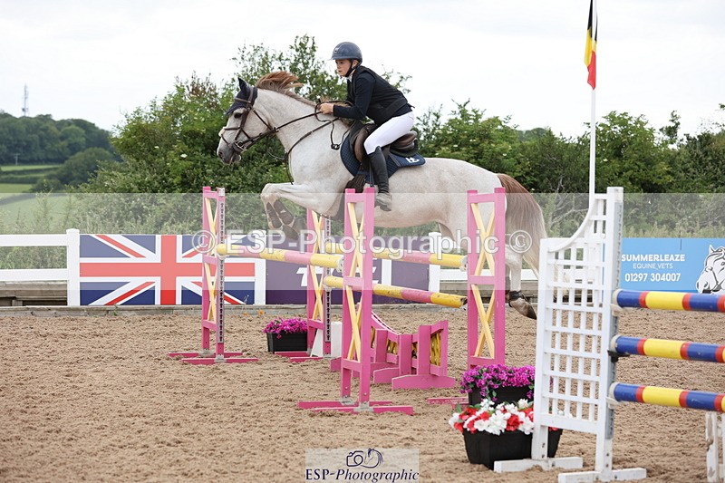 240630A-161711-15095 - Cls 33 Foxhunter and 1.10m Open