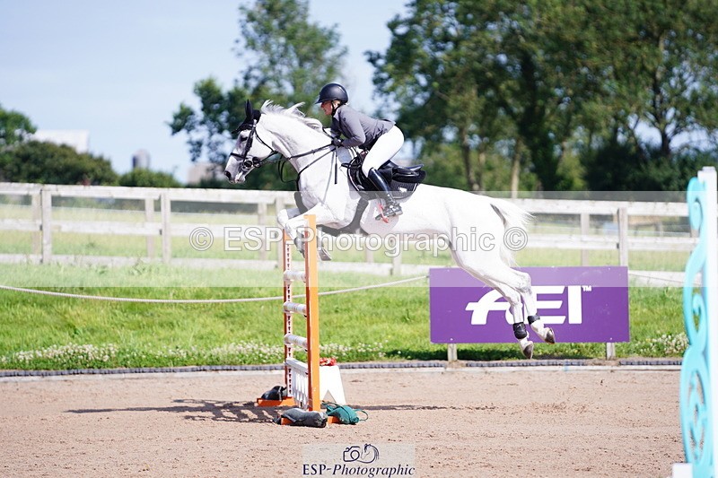 240803A-155042-09035 - Cls 32 National 1.30m Open