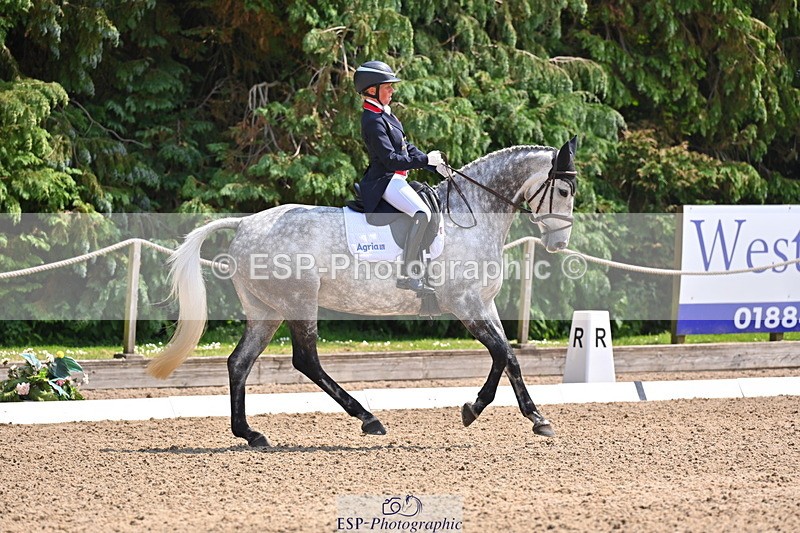 250523A-135004-07129 - B-357-Rosalind.Canter-ARMSCOTE.EXPLORER