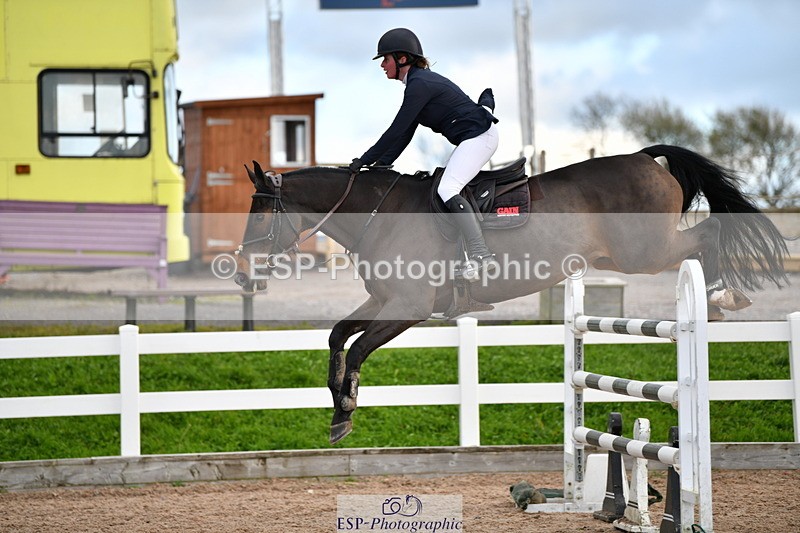 231110A-155131-01081 - Cls 7 National 1.30m Open