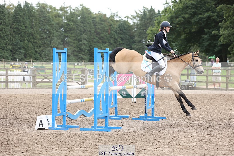 240804-114312-12778 - 452-Poppy_Turriff-MYSHALL_ROBBY