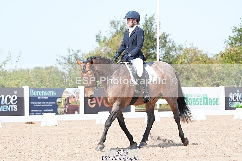 250817-125309-09493 - 177-Joanne.PengellyAshfield.Bob