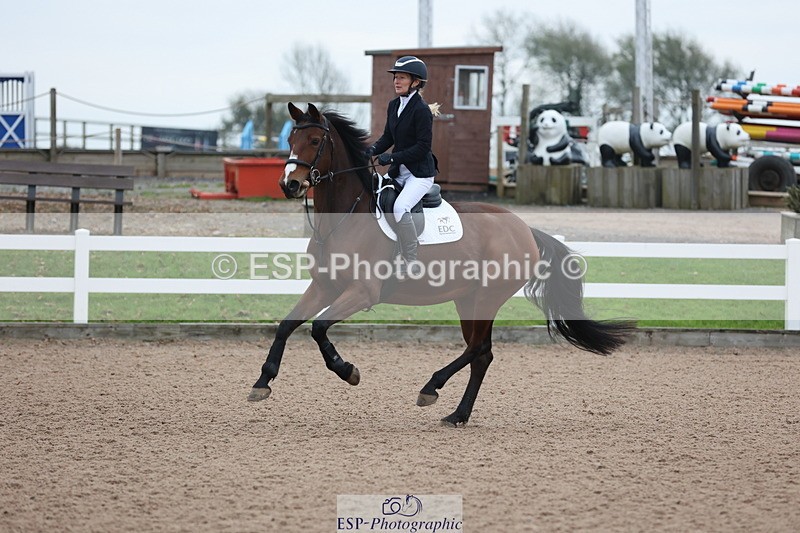 241101A-081406-00123 - FRI Cls 2 British Novice and 90cm Open