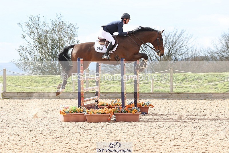 250314-132741-02171 - Cls 8+9 Foxhunter and 1.20m Open
