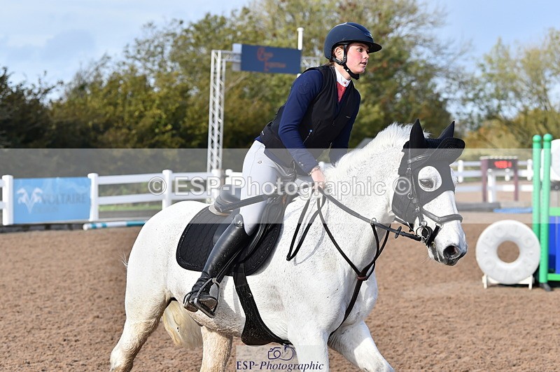 231029A-123128-03318 - Pony Foxhunter & 1.10m Open