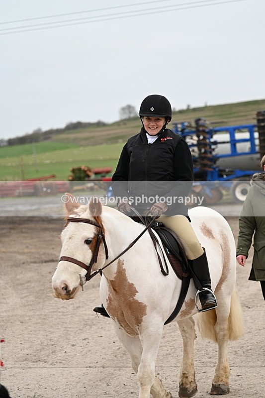 WJ7_1504 - Walk Home