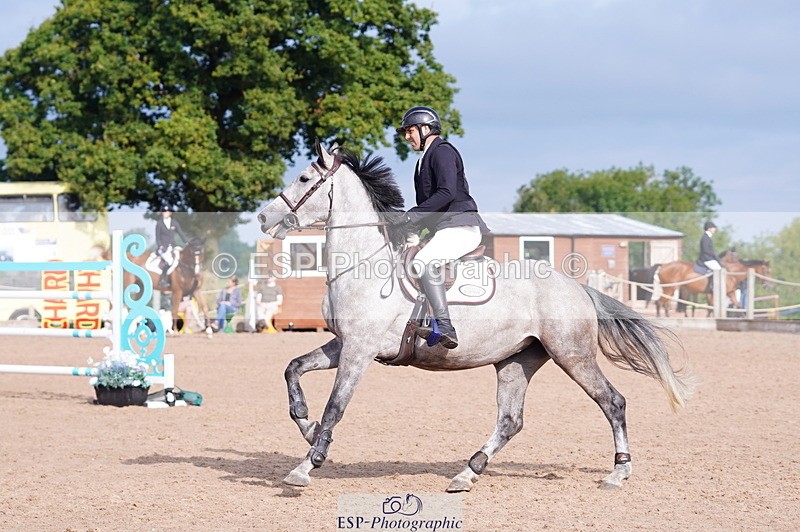 240802A-090722-03147 - Cls 14 Snr Newcomers