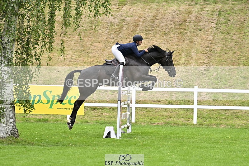 250613A-125404-01969 - Cls 3 Snr Foxhunter