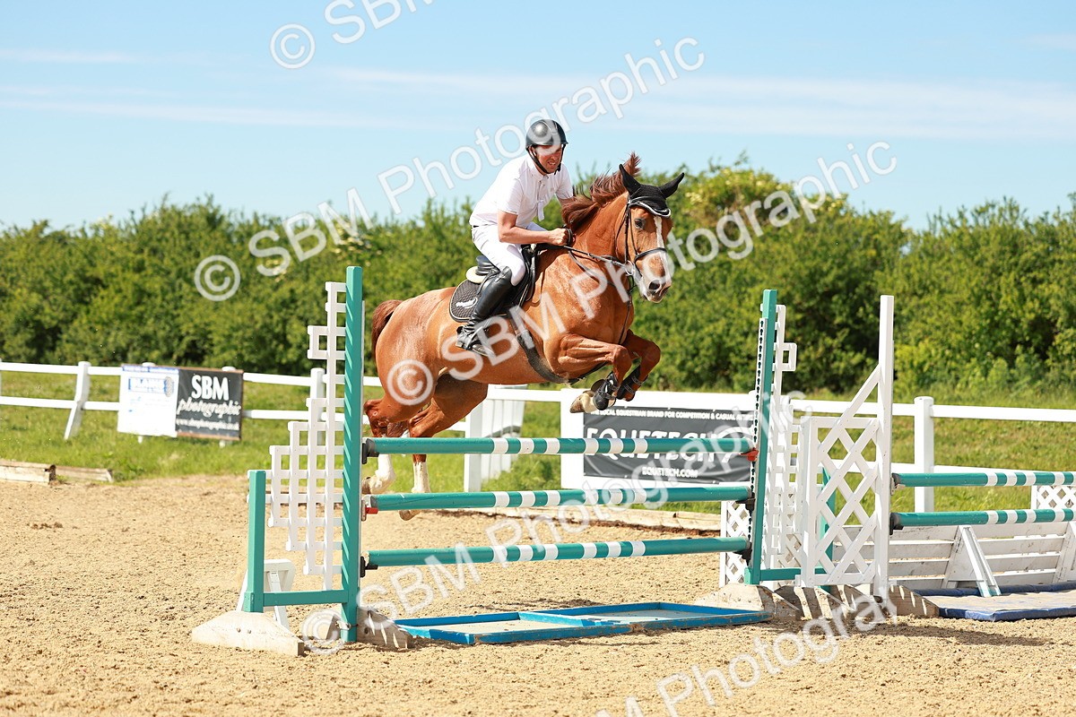 SBM_002578 - Class 4 - Senior Newcomers - 1.10m