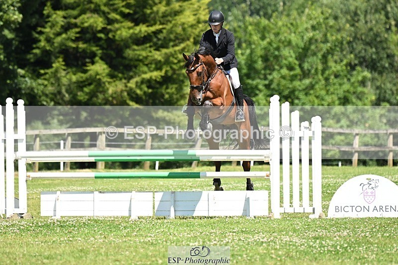 240706-120239-15084 - Cls 40 Newcomers