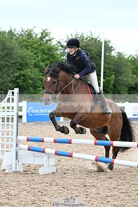 240611A-165406-00337 - 70cm