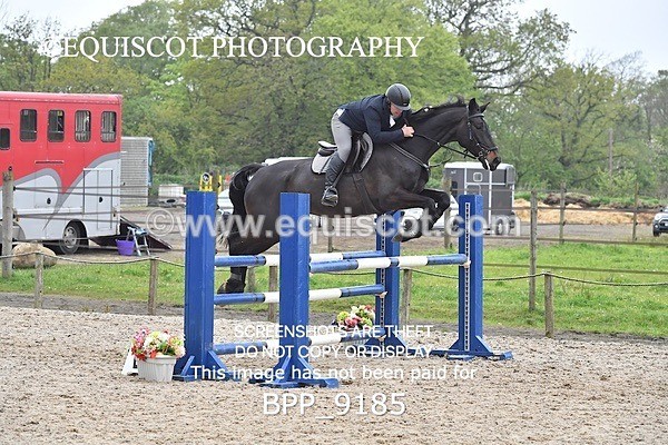 BPP_9185 - CLASS 29 SUN Veterans Show Jumping