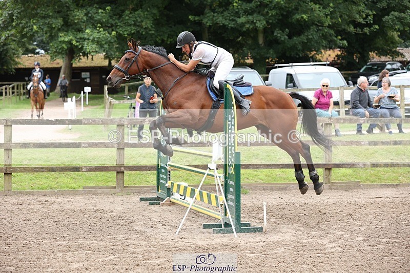 240803-122802-04945 - 201-Susan-Joy_Keeping-LANHYDROCK_DOWNS_REVENGE