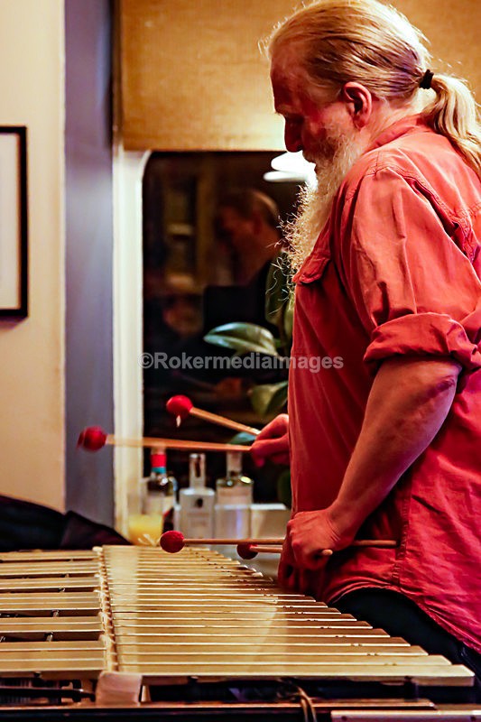  - Roger Beaujolais Italian Trio