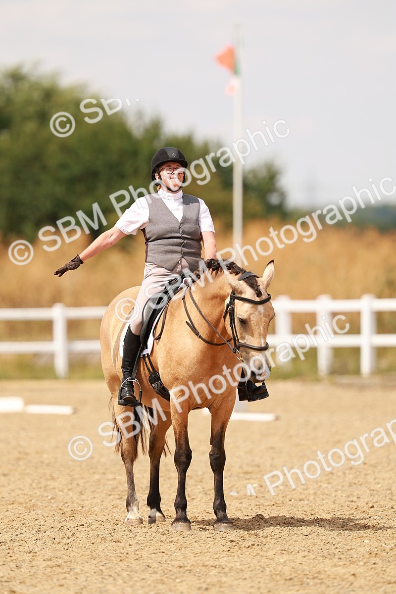 1I0A4146