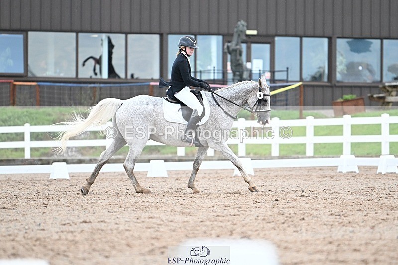 250907-125607-08485 - 009-Terri.EllawayTagula.Passion