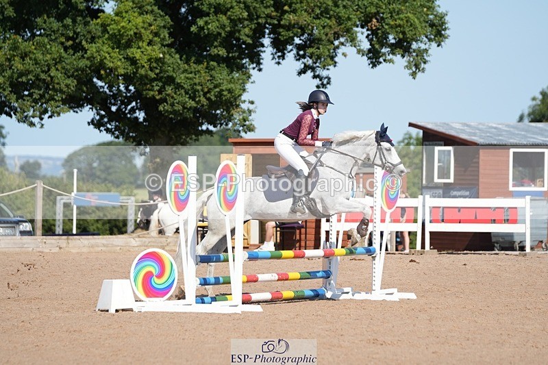 250712-093516-01146 - Cls 1 Pony Intro 70cm