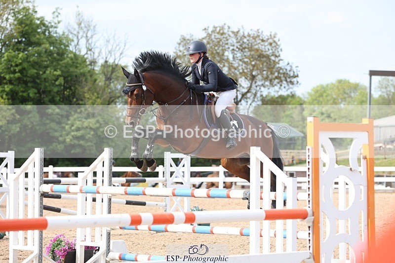 250508-171300-04297 - Cls 12 Snr Newcomers