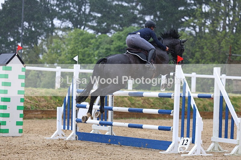 3E7A7368 - Class 8: Senior Foxhunter/1.20 open