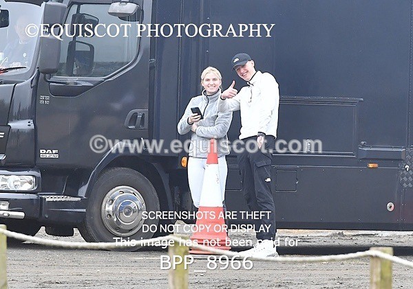 BPP_8966 - CLASS 26 SUN Senior Discovery/ 1m Open