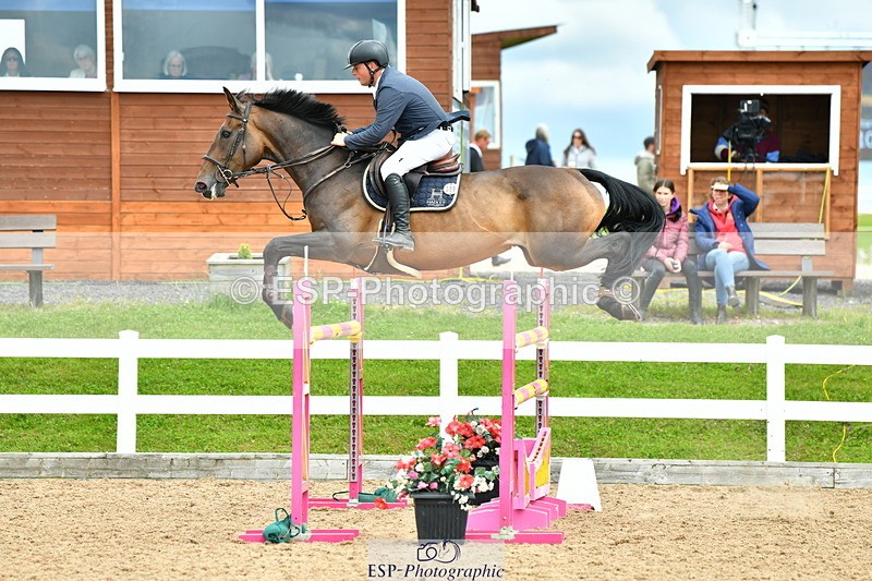 230721A-144847-07108 - Cls 22, 1 Star Gold 1.30m