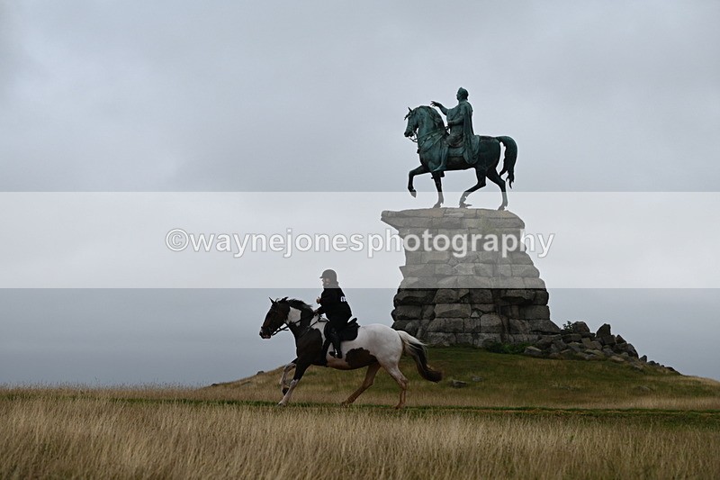 DSC_0372 - Time at Statue 09:51 to 10:54