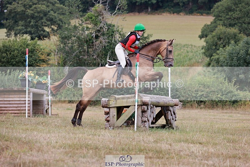 250802A-130936-04276 - A-036-Ottilie.de.Rouet-SILVERSPRINGS.CHATTERBOX