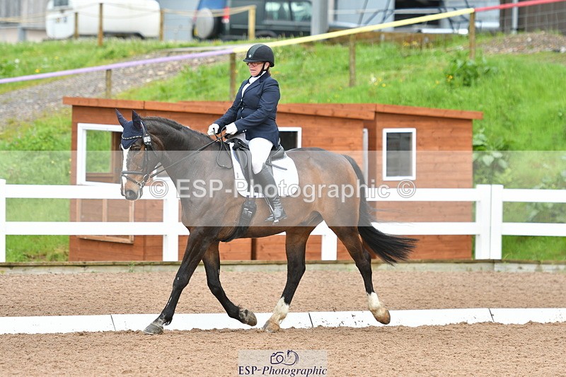 230511A-143657-00959 - BD Cls 14 Adv Medium 98