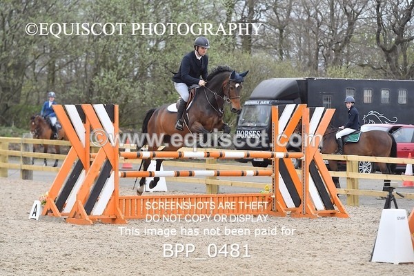 BPP_0481 - CLASS 4 FRI Senior Newcomers/ 1.10m Open